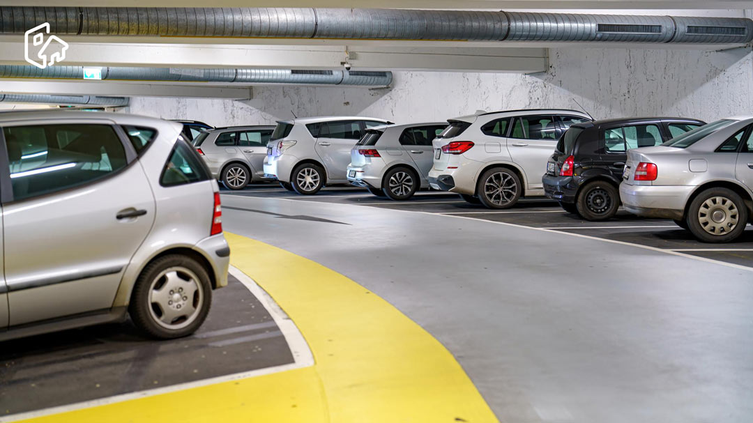 parking de un edificio de oficinas